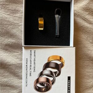 Halo Smart Ring in Gold and Black